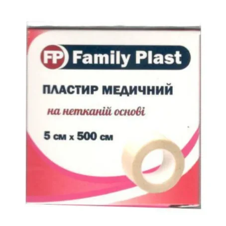 Пластырь медицинский Family Plast на нетканой основе 5 см х 500 см