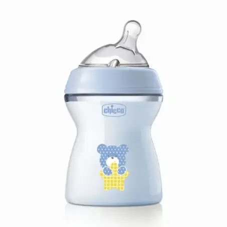 Дитяча пластикова пляшечка для годування Chicco Natural Feeling силіконова соска, середній потік, від 2 місяців, 250 мл